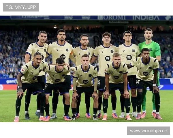 德容 vs 佩德里：巴萨中场核心角色与战术适配差异